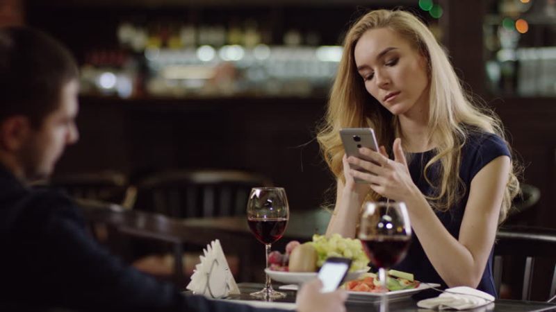 Text Messages Women Should Stop Sending Their New Man